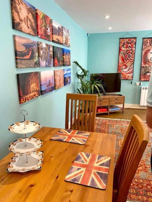 Traveller'S Rest - Cosy Cottage In Heart Of Wilton Salisbury Exteriér fotografie